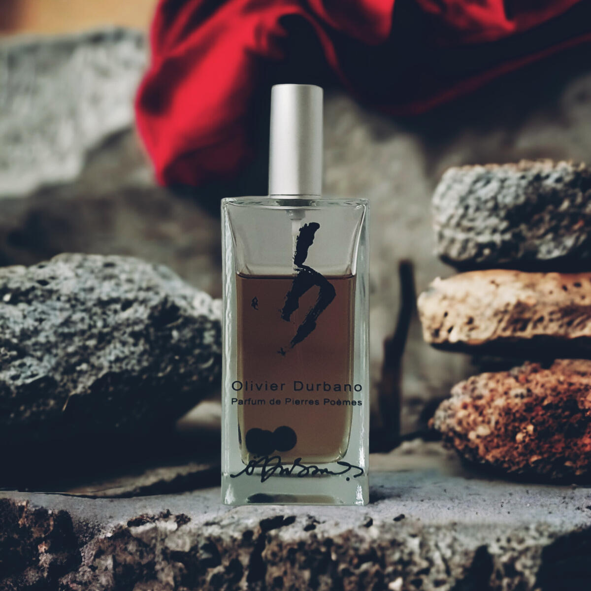 عطر ادکلن بلک تورمالین اولیویه دوربانو - Black Tourmaline Olivier Durbano - بررسی، قیمت و خرید