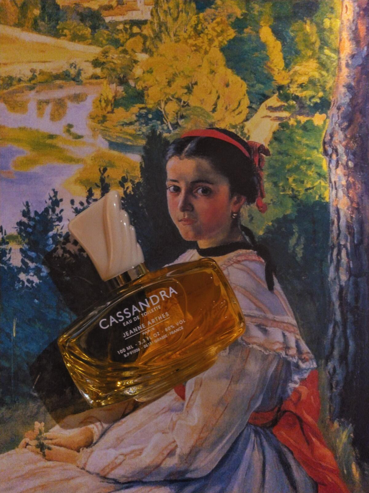 عطر ادکلن کاساندرا ژان آرته‌س - Cassandra Jeanne Arthes - بررسی، قیمت و خرید