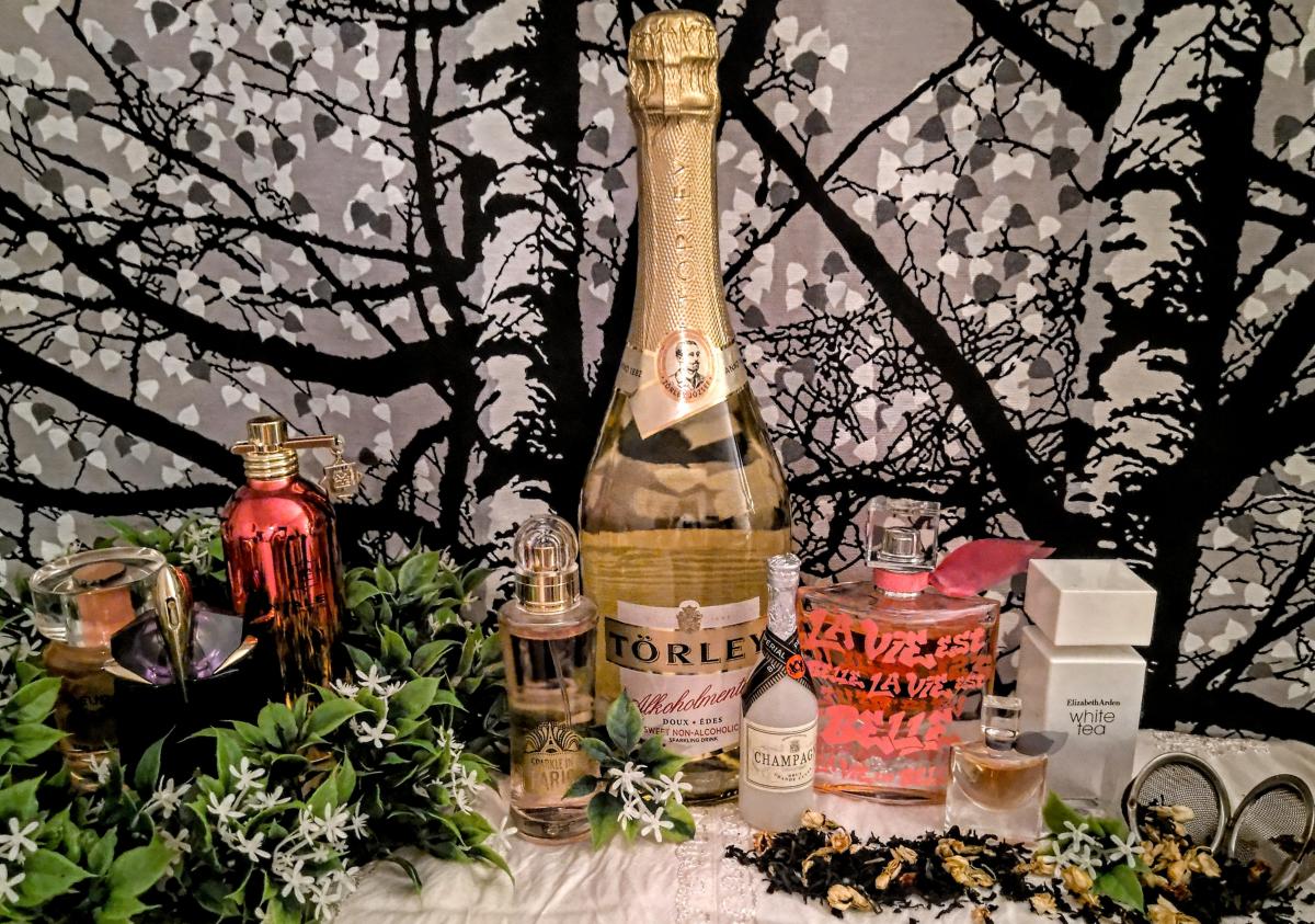 عطر ادکلن اسپارکل این پاریس اوریفلیم - Sparkle in Paris Oriflame - بررسی، قیمت و خرید