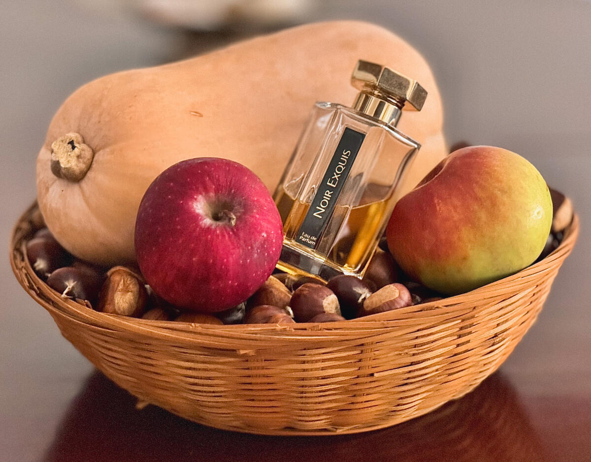 عطر ادکلن نوآر اکسکیز لاتیزان پارفومر - Noir Exquis L'Artisan Parfumeur - بررسی، قیمت و خرید