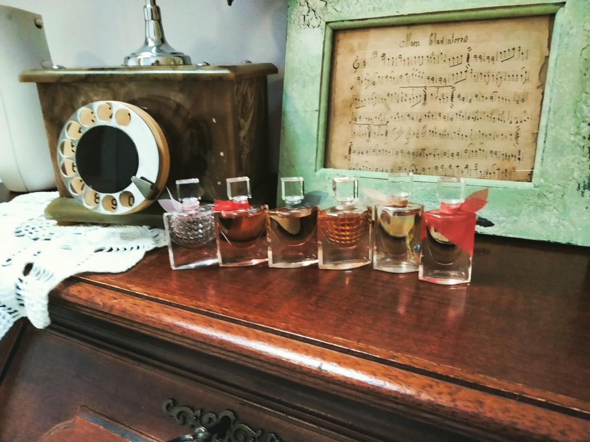 عطر ادکلن لا وی است بل لیمیتد ادیشن لانکوم - La Vie Est Belle Limited Edition Lancôme - بررسی، قیمت و خرید