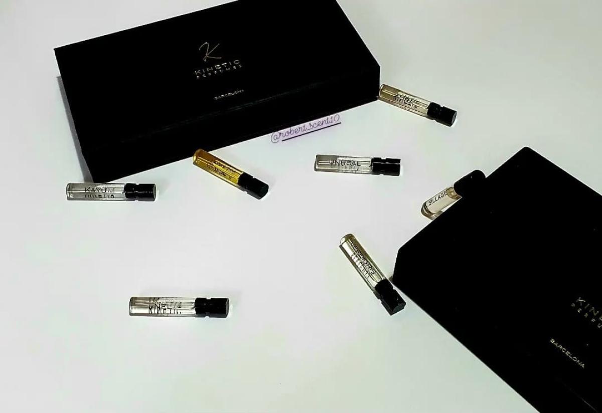 عطر ادکلن اُرا کینتیک پرفیومز - Aura Kinetic Perfumes - بررسی، قیمت و خرید