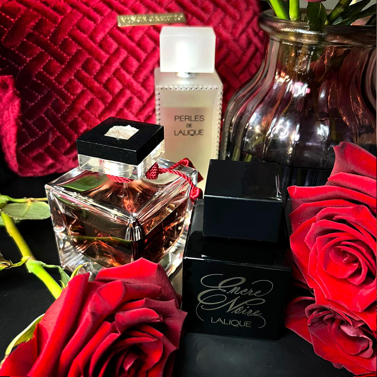 عطر ادکلن اینکر نویر پور اله لالیک - Encre Noire Pour Elle Lalique - بررسی، قیمت و خرید