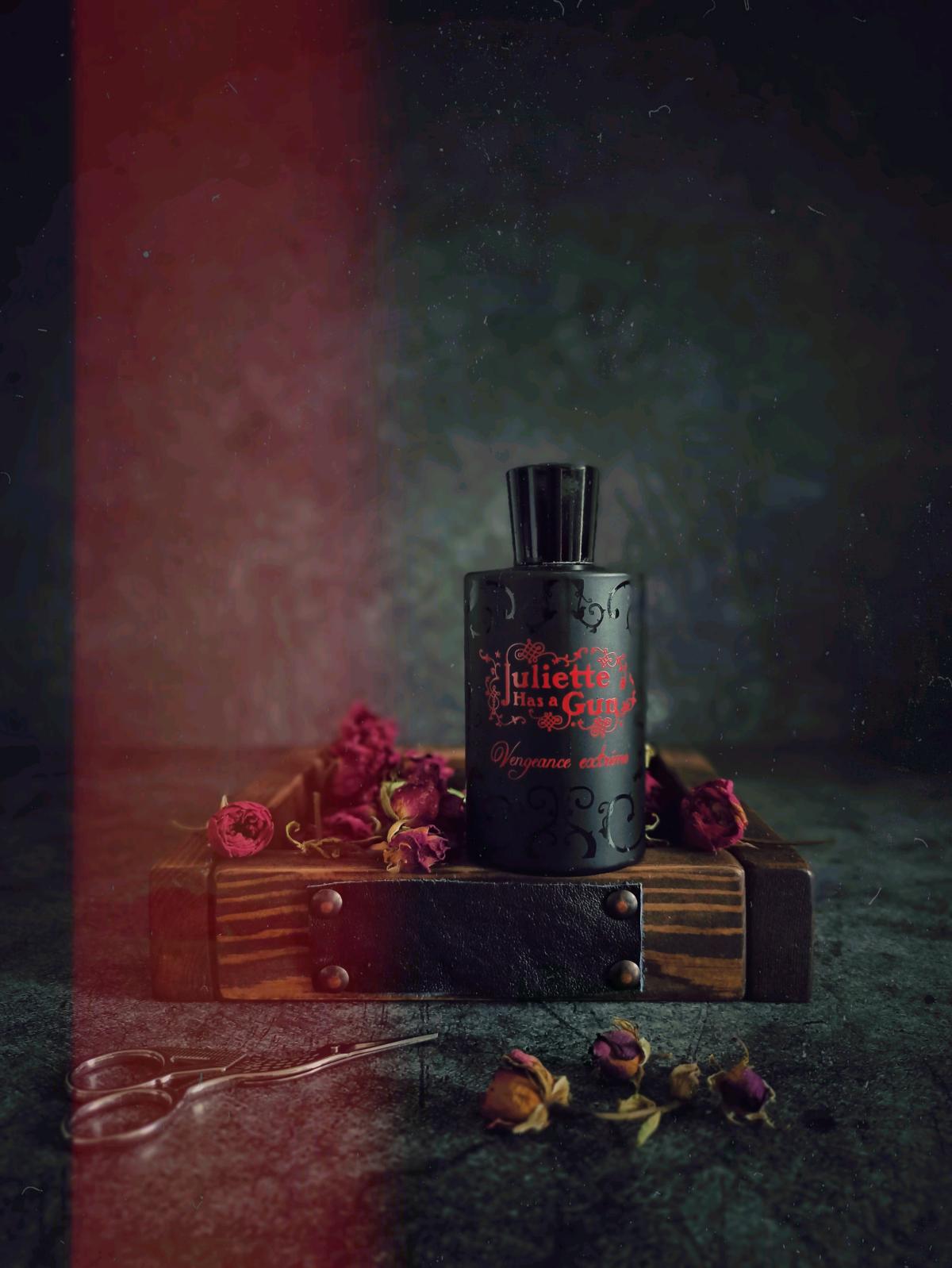 عطر ادکلن ونجنس اکستریم جولیت هز ا گان - Vengeance Extreme Juliette Has A Gun - بررسی، قیمت و خرید