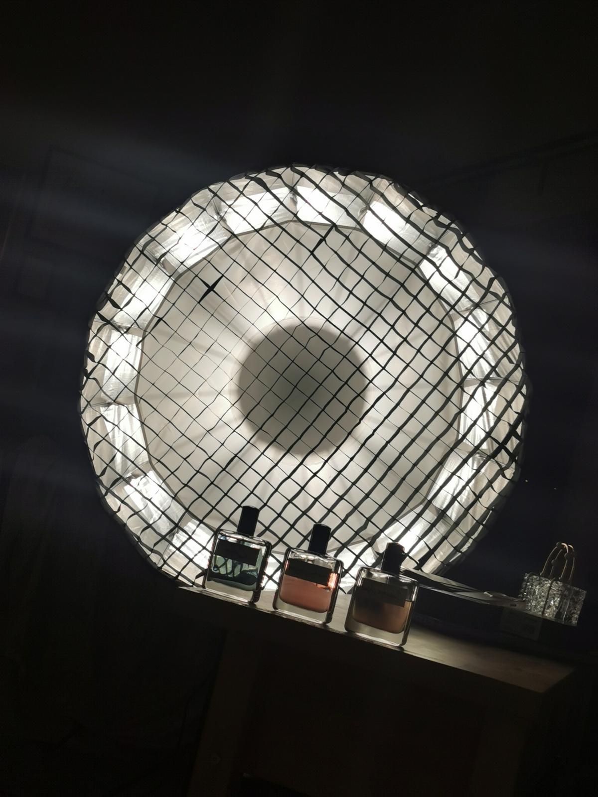 عطر ادکلن سلفی اُلفکتیو استودیو - Selfie Olfactive Studio - بررسی، قیمت و خرید