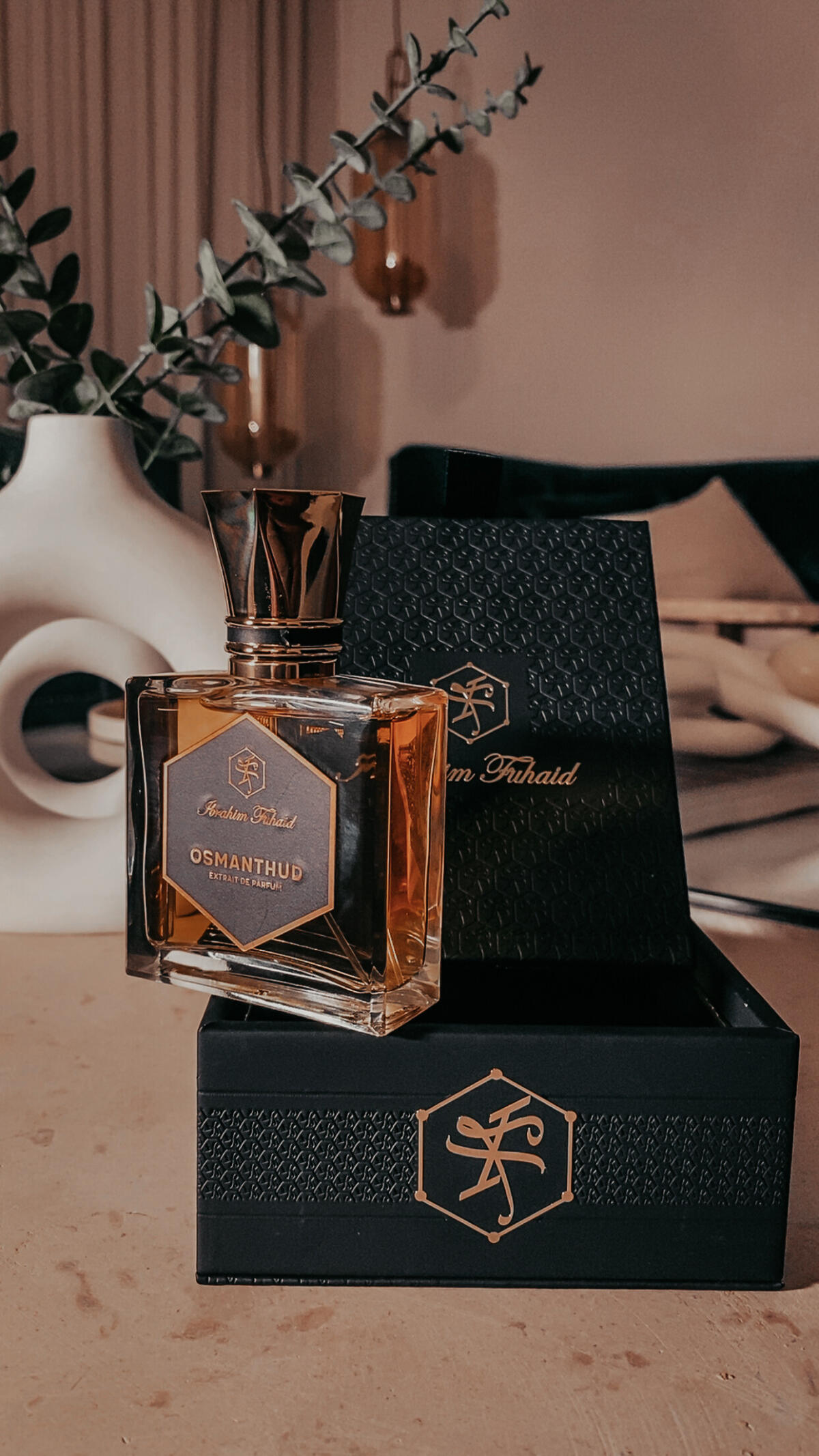 عطر ادکلن اوسمانتود ابراهیم فهید - Osmanthud Ibrahim Fuhaid - بررسی، قیمت و خرید