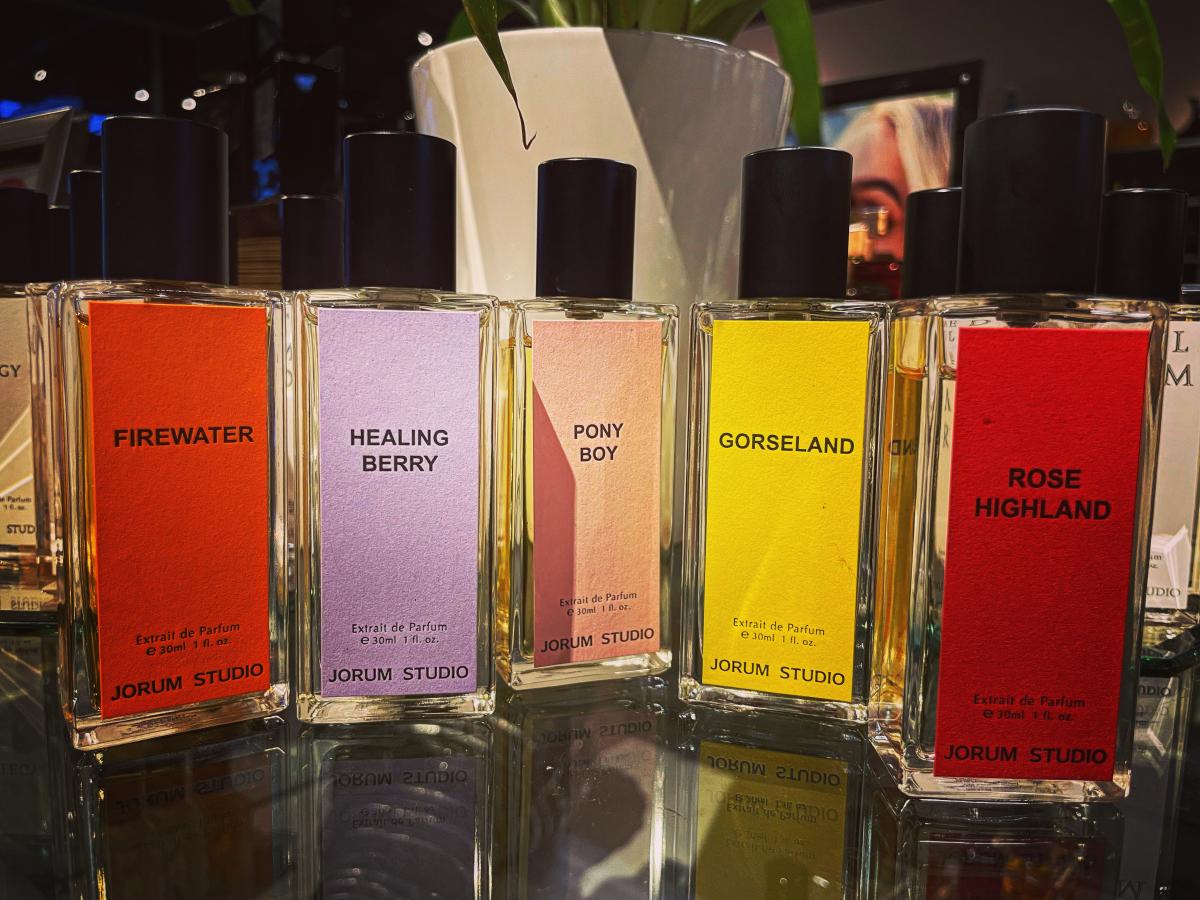 عطر ادکلن فایر واتر جوروم استودیو - Firewater Jorum Studio - بررسی، قیمت و خرید