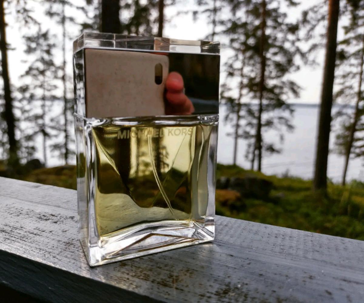 عطر ادکلن مایکل مایکل کورس - Michael Michael Kors - بررسی، قیمت و خرید