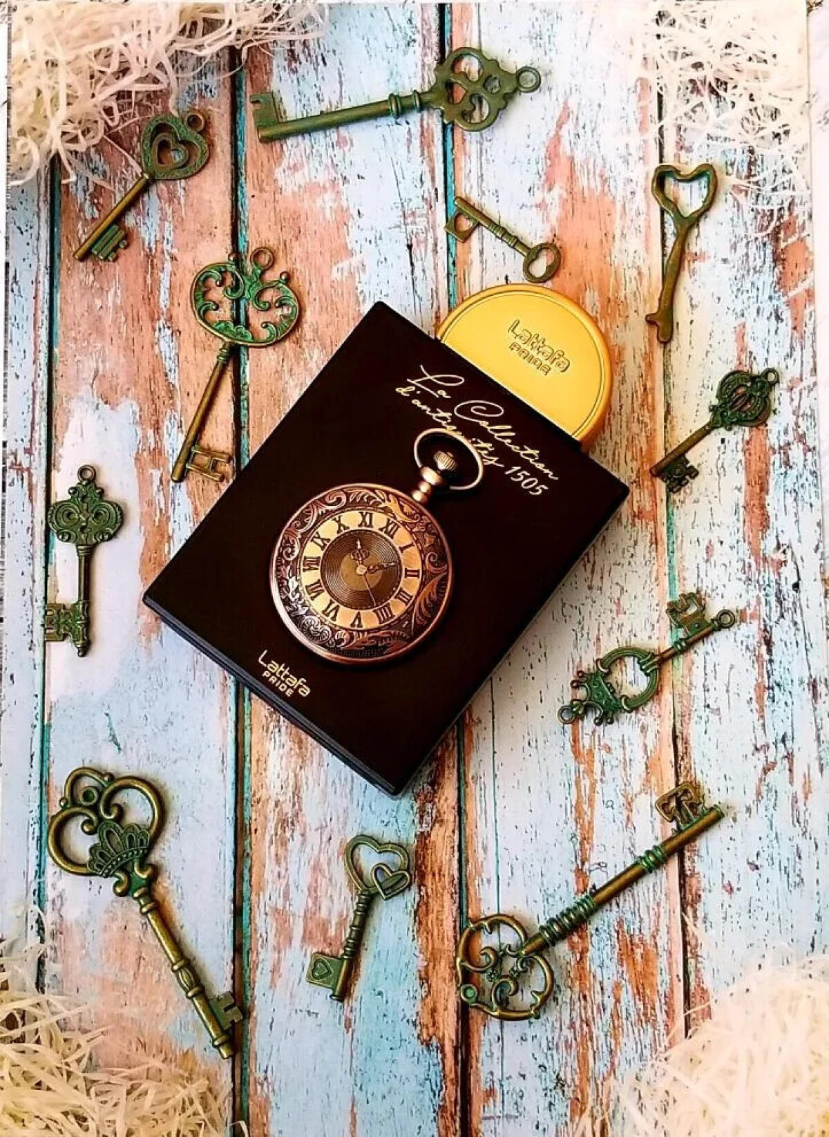 عطر ادکلن لا کالکشن دانتیکیتِ هزار و پانصد و پنج لاتافا پرفیومز - La Collection d'antiquités 1505 Lattafa Perfumes - بررسی، قیمت و خرید