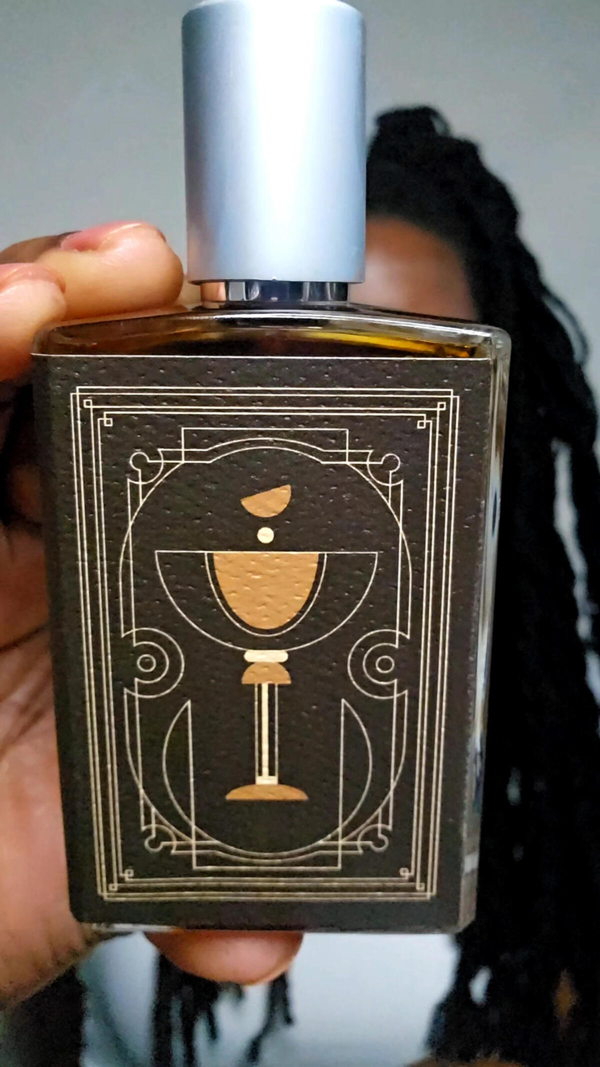 عطر ادکلن بلند نامبر هشتاد و سه ایمجینری آتوز - Blend No.83 Imaginary Authors - بررسی، قیمت و خرید