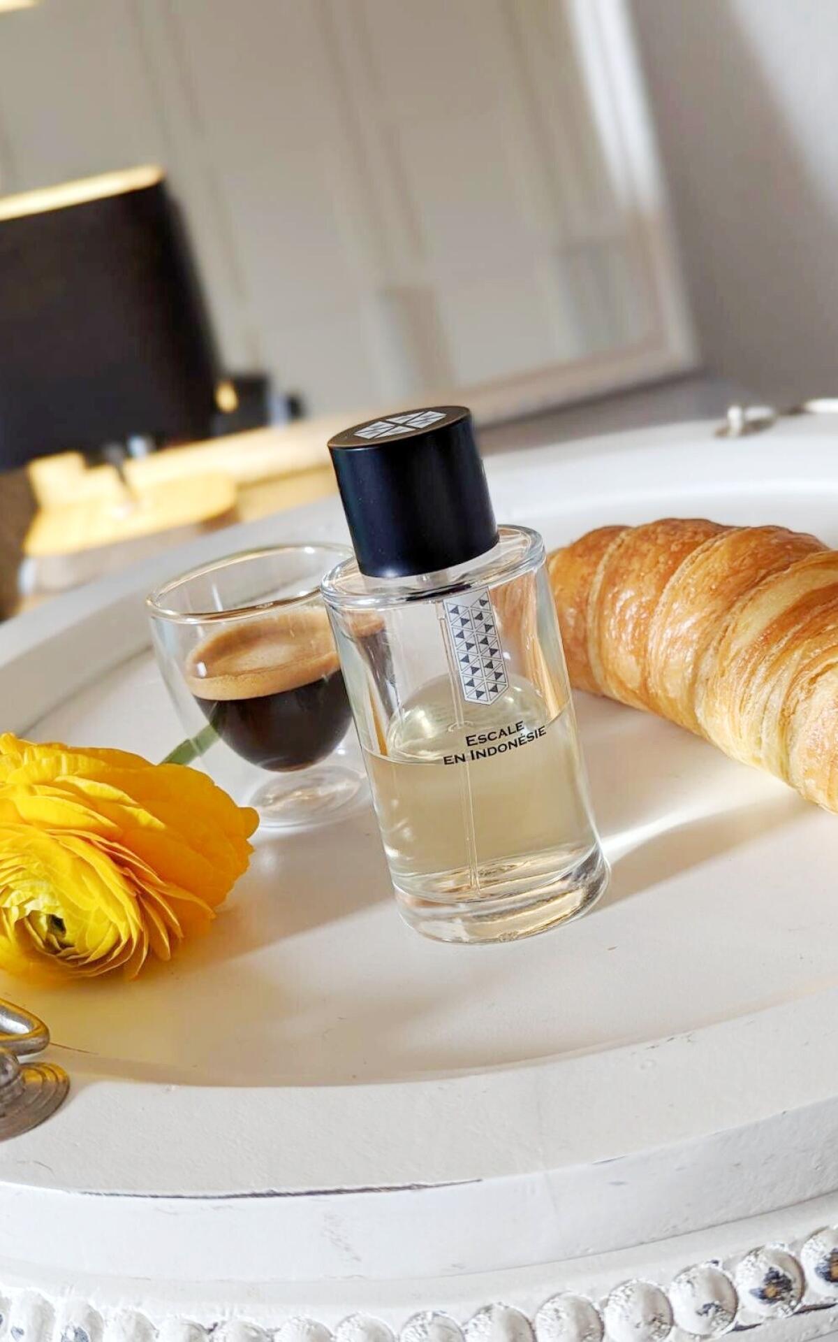 عطر ادکلن اِسکال اِن ایندونِزی لز اندمودابلز - Escale En Indonésie Les Indemodables - بررسی، قیمت و خرید