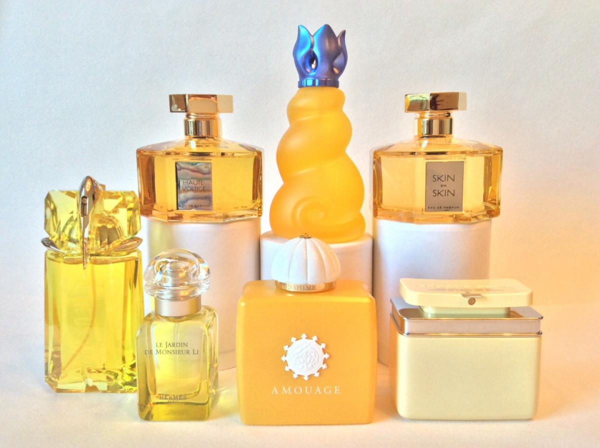 عطر ادکلن اِسنس مارک جیکوبز - Essence Marc Jacobs - بررسی، قیمت و خرید