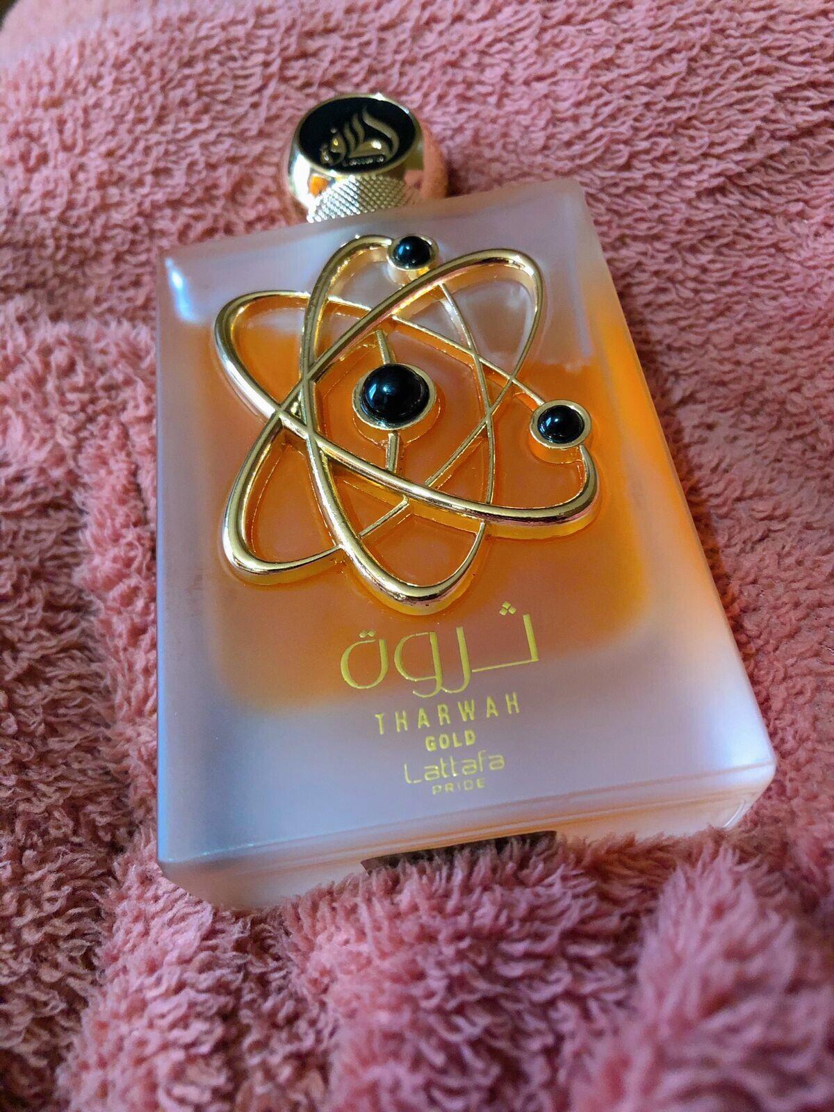 عطر ادکلن ثروه گلد لتافا پرفیومز - Tharwah Gold Lattafa Perfumes - بررسی، قیمت و خرید