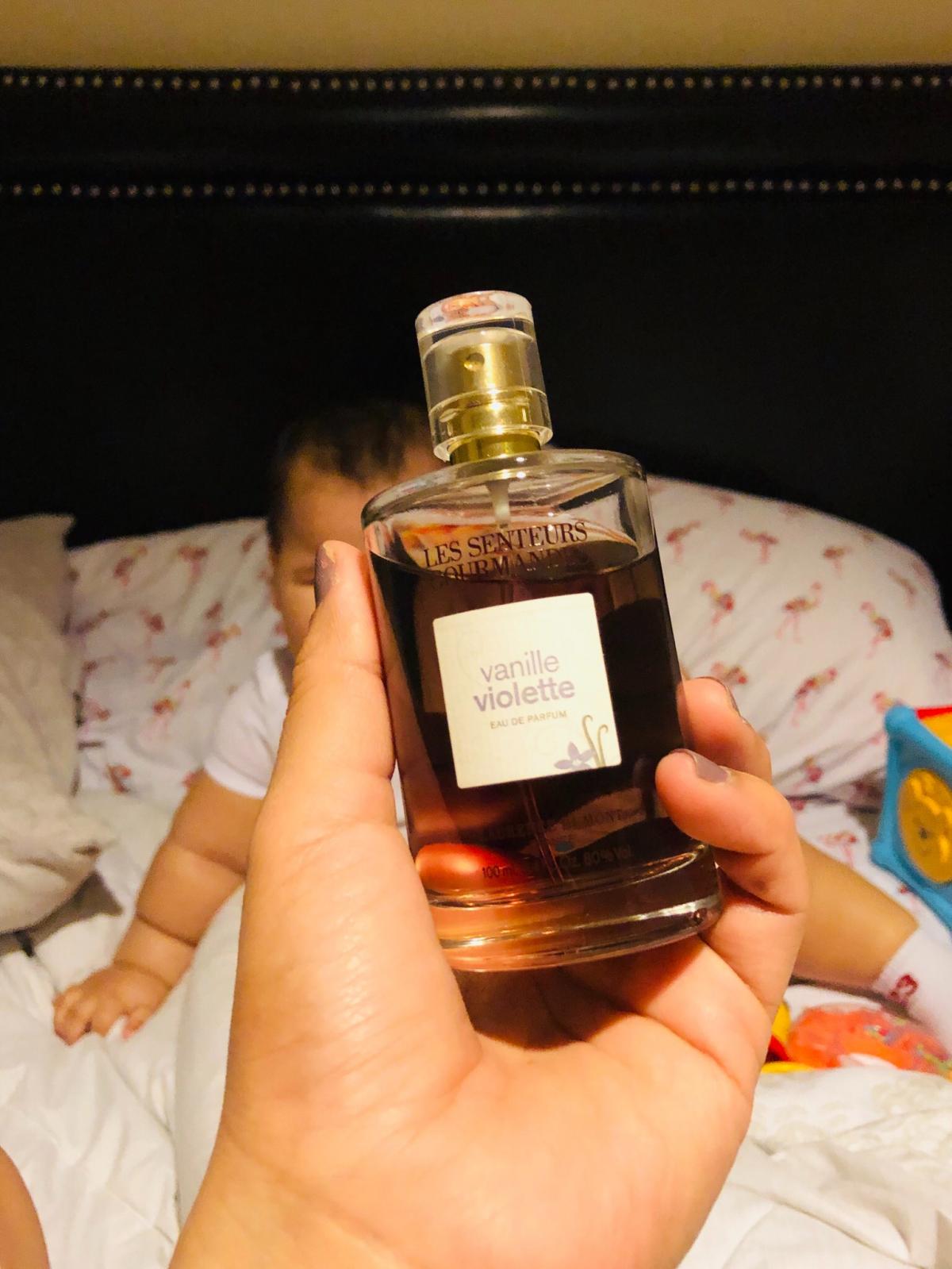 عطر ادکلن وانیل ویولت لورنس دومونت - Vanille Violette Laurence Dumont - بررسی، قیمت و خرید