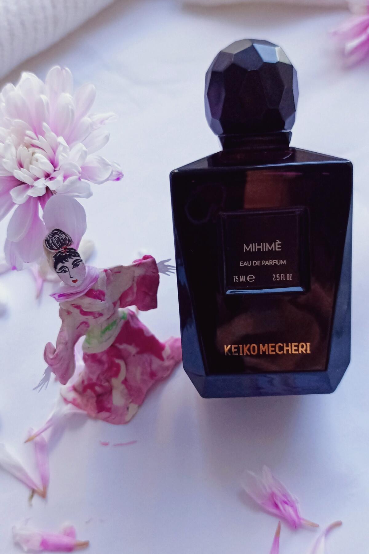 عطر ادکلن میهیمه کایکو مچری - Mihime Keiko Mecheri - بررسی، قیمت و خرید