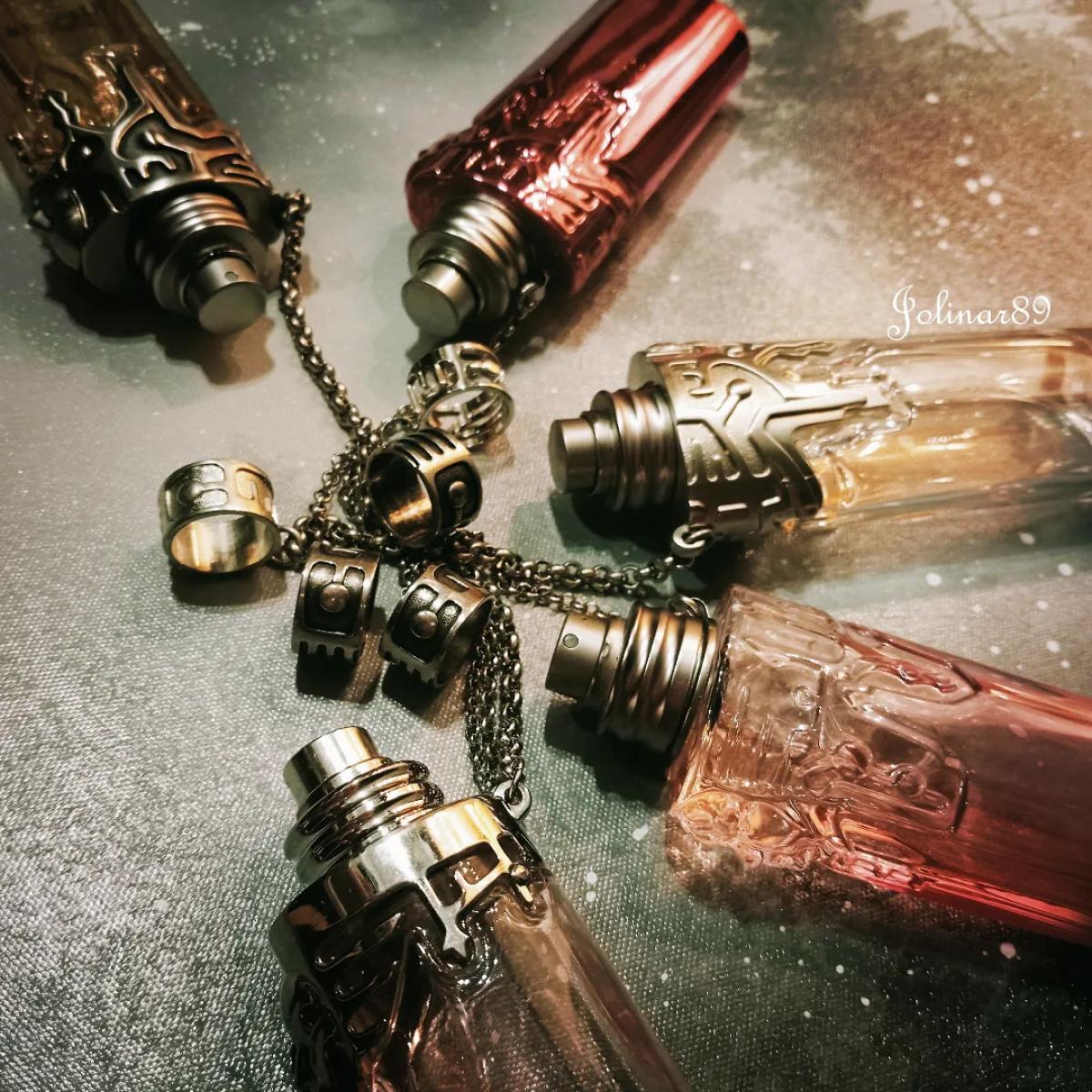 عطر ادکلن وومنیتی لیکورس د پرفیوم موگلر - Womanity Liqueurs de Parfum Mugler - بررسی، قیمت و خرید