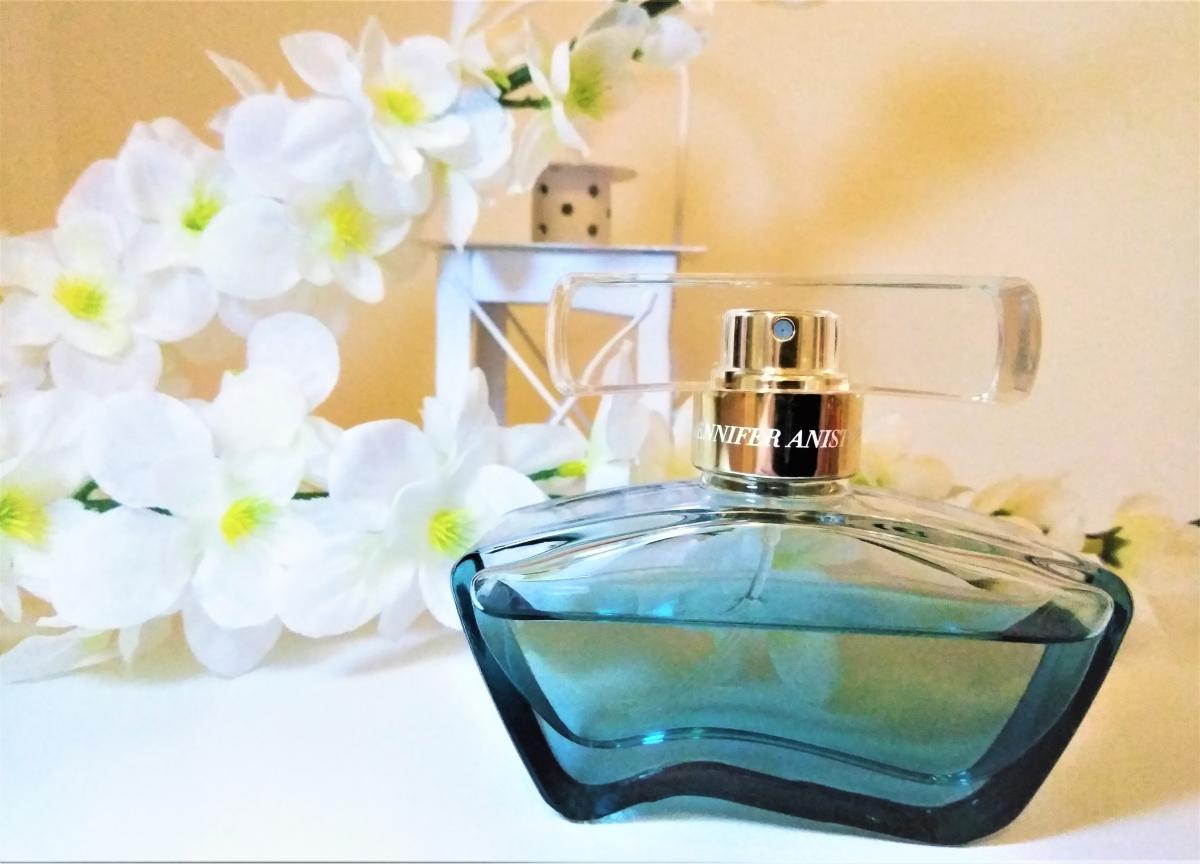 عطر ادکلن جی بای جنیفر انیستون جنیفر آنیستون - J by Jennifer Aniston Jennifer Aniston - بررسی، قیمت و خرید