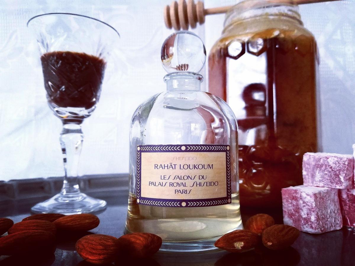 عطر ادکلن راحت الحلقوم سرژ لوتنس - Rahat Loukoum Serge Lutens - بررسی، قیمت و خرید