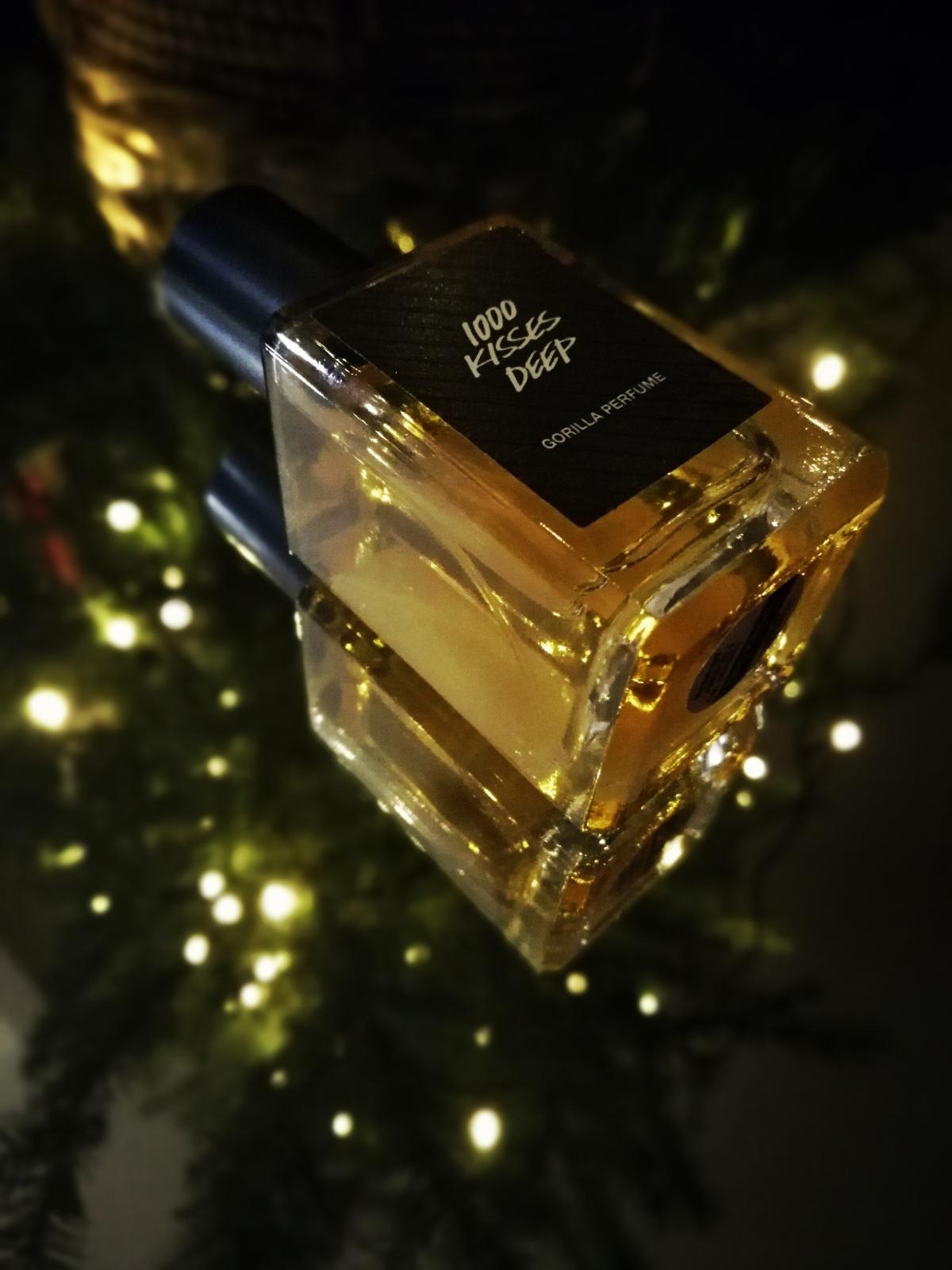 عطر ادکلن هزار کیس لاش - 1000 Kisses Lush - بررسی، قیمت و خرید