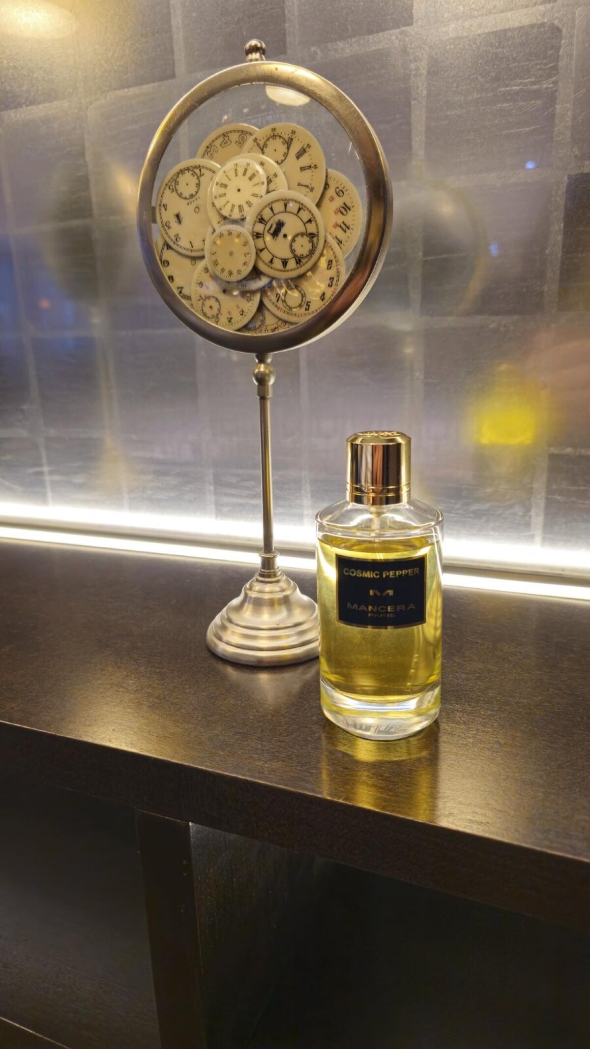 عطر ادکلن کازمیک پِپِر مانسِرا - Cosmic Pepper Mancera - بررسی، قیمت و خرید