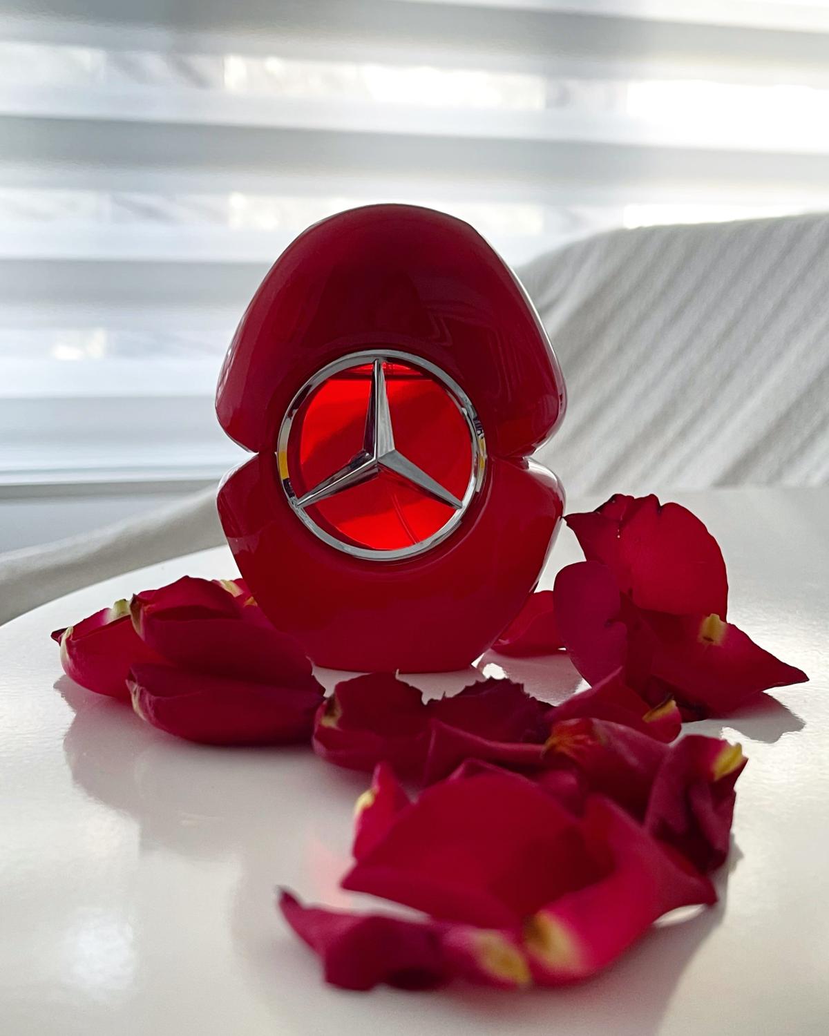 عطر ادکلن مرسدس بنز وومن این رد مرسدس بنز - Mercedes-Benz Woman In Red Mercedes-Benz - بررسی، قیمت و خرید