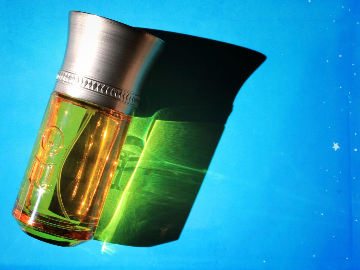 عطر ادکلن دزرت سواو لِز لیکوئید ایمجینِر - Desert Suave Les Liquides Imaginaires - بررسی، قیمت و خرید