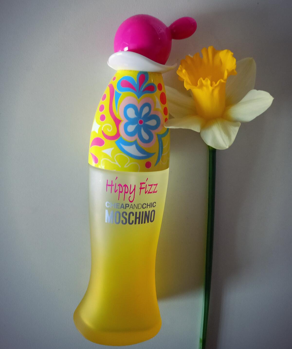 عطر ادکلن چیپ اند چیک هیپی فیز موشینو - Cheap and Chic Hippy Fizz Moschino - بررسی، قیمت و خرید