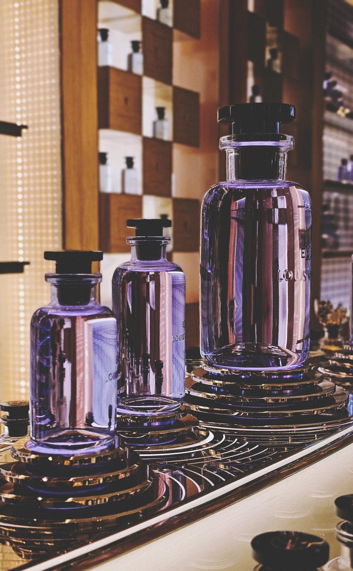 عطر ادکلن اِلوِز لوی ویلتون - eLVes Louis Vuitton - بررسی، قیمت و خرید