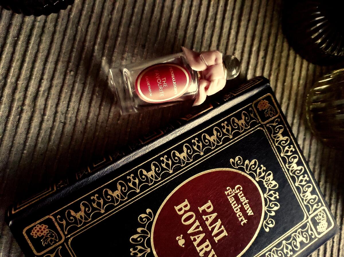 عطر ادکلن دی فیوریت پنالیگانز - The Favourite Penhaligon's - بررسی، قیمت و خرید