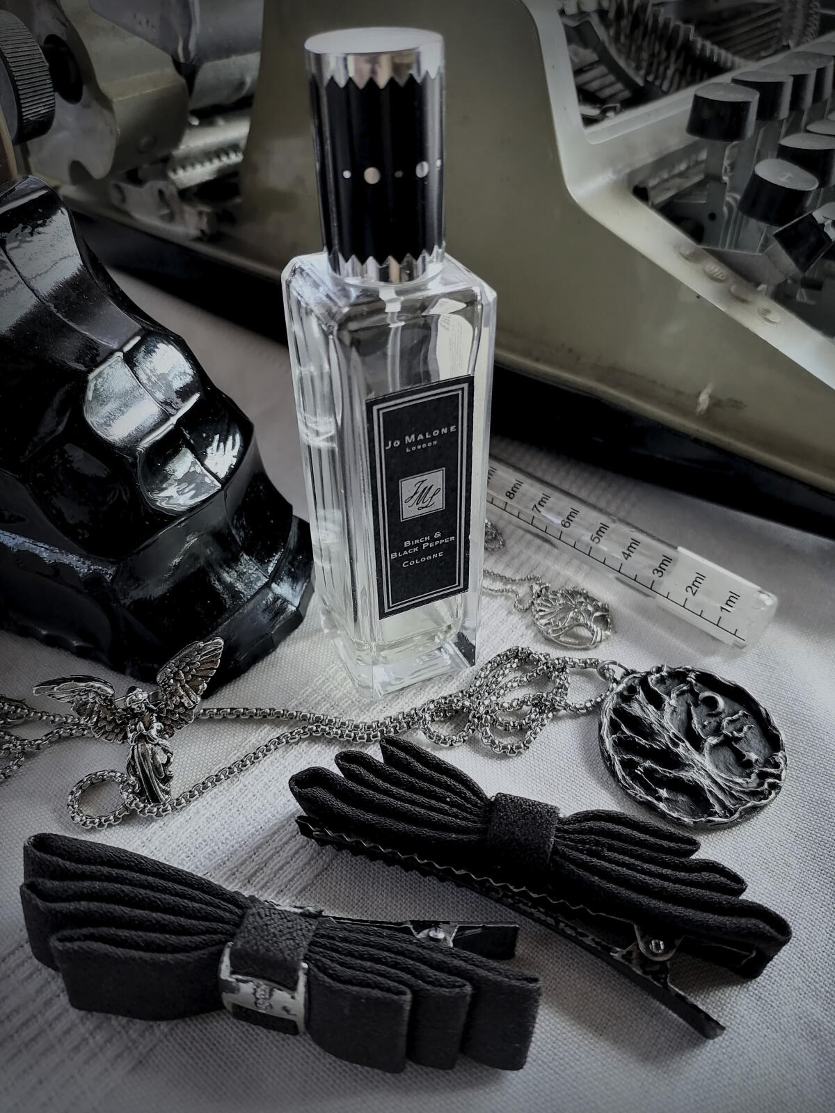 عطر ادکلن راک دی ایجز برچ اند بلک پپر جو مالون لاندن - Rock The Ages Birch & Black Pepper Jo Malone London - بررسی، قیمت و خرید