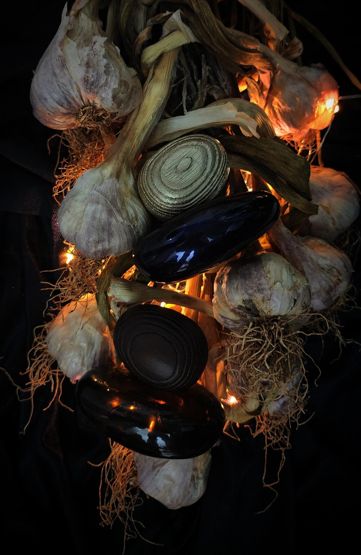 عطر ادکلن تولیتولاه آبسکور مایدا بککالی - Tulaytulah Obscur Majda Bekkali - بررسی، قیمت و خرید