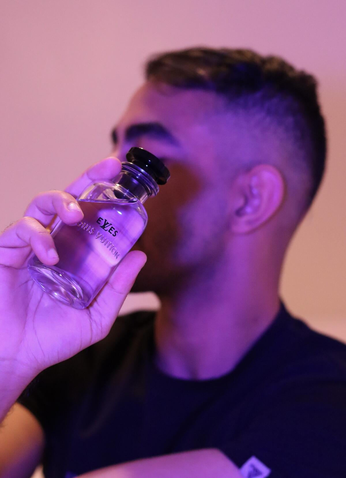 عطر ادکلن اِلوِز لوی ویلتون - eLVes Louis Vuitton - بررسی، قیمت و خرید