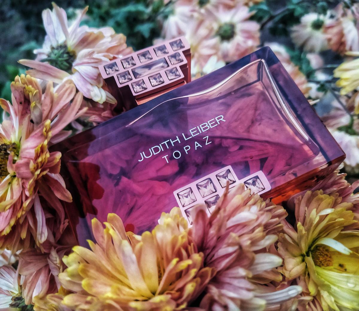 عطر ادکلن تاپاز جودیت لیبر - Topaz Judith Leiber - بررسی، قیمت و خرید