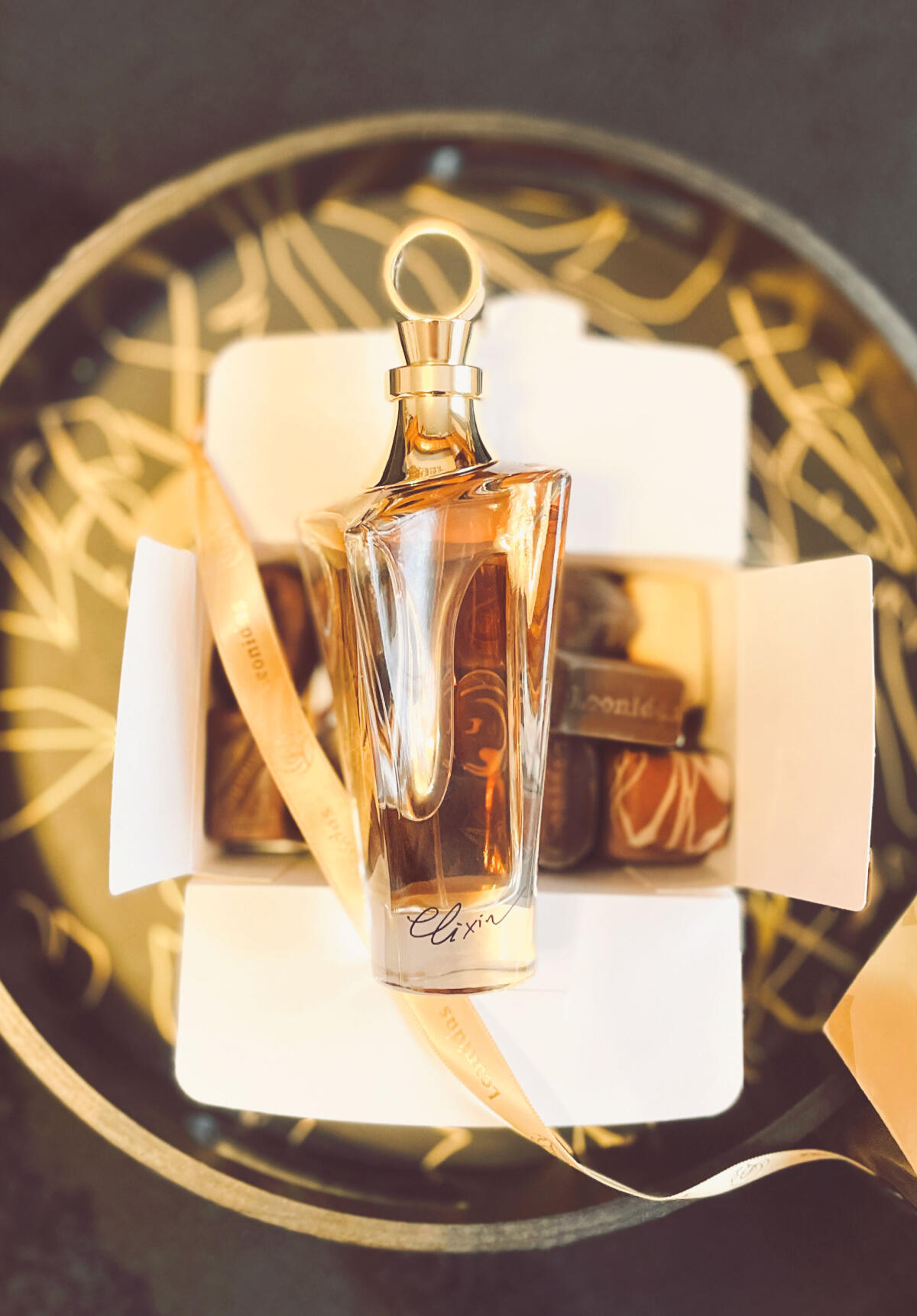 عطر ادکلن موبوسین الکسیر پور اله ماوبوسین - Mauboussin Elixir Pour Elle Mauboussin - بررسی، قیمت و خرید