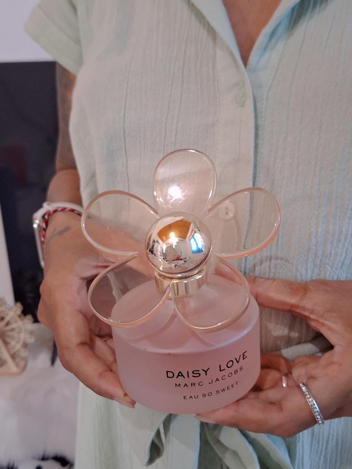 عطر ادکلن دیزی لاو او سو سویت مارک جیکوبز - Daisy Love Eau So Sweet Marc Jacobs - بررسی، قیمت و خرید