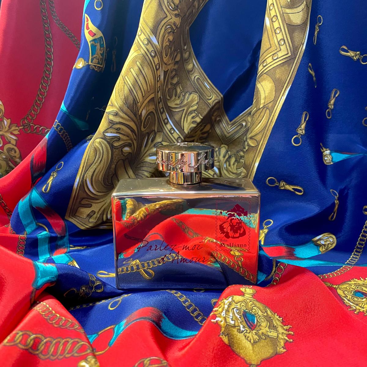 عطر ادکلن پغله موا داموغ گلد ادیشن جان گالیانو - Parlez-Moi d'Amour Gold Edition John Galliano - بررسی، قیمت و خرید