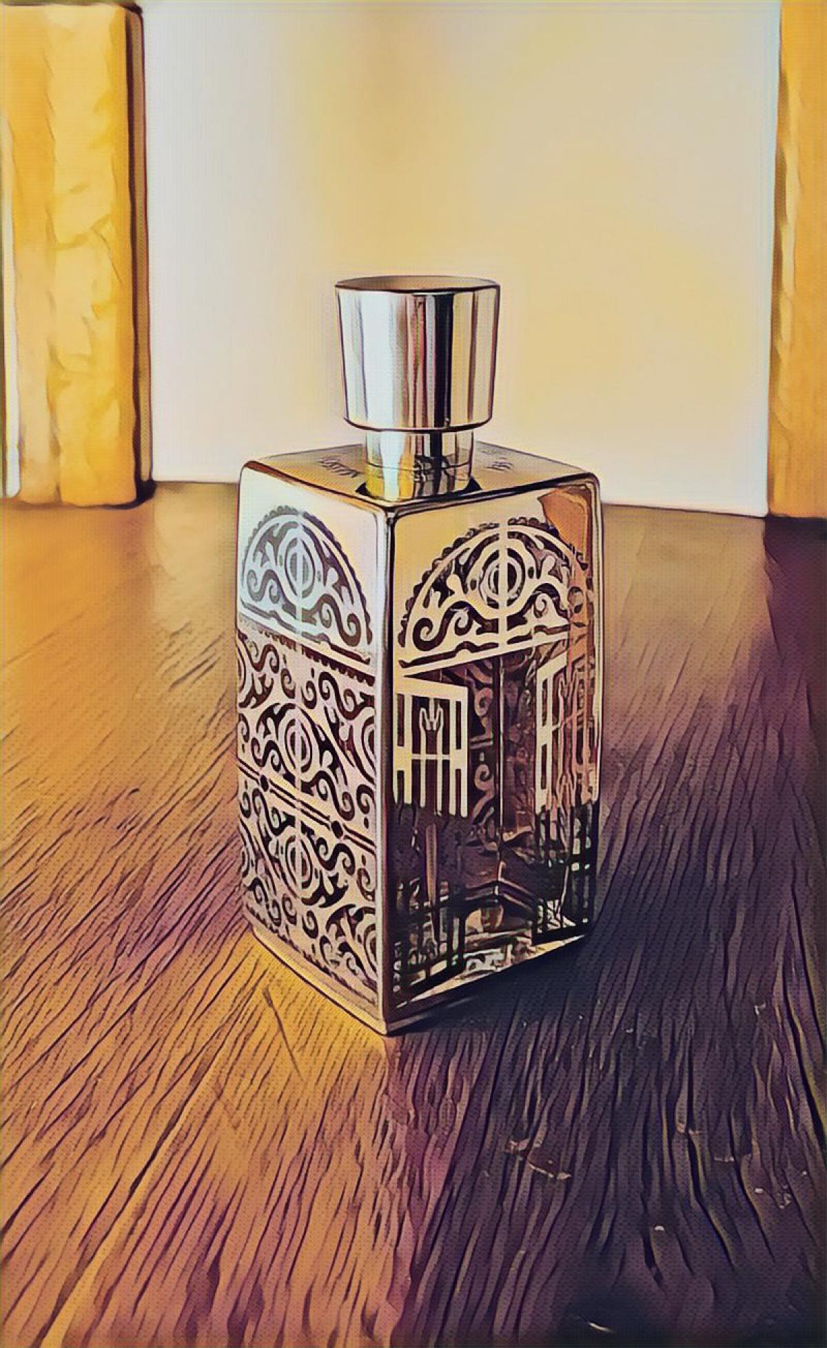 عطر ادکلن لوتغا اود لانکوم - L'Autre Oud Lancôme - بررسی، قیمت و خرید