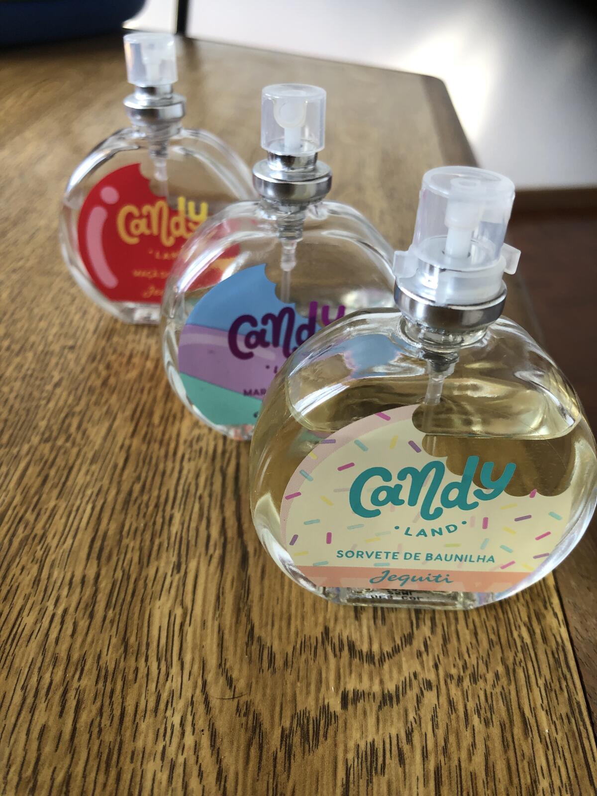 عطر ادکلن کندی لند ماچا دو آمور ژکیتی - Candy Land Maçã do Amor Jequiti - بررسی، قیمت و خرید