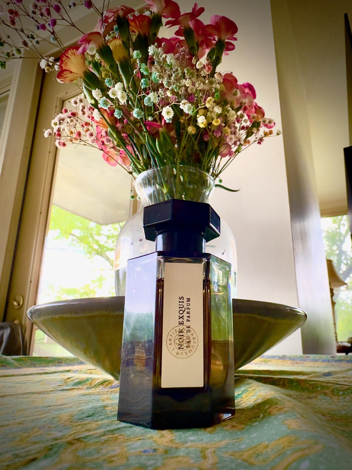 عطر ادکلن نوآر اکسکیز لاتیزان پارفومر - Noir Exquis L'Artisan Parfumeur - بررسی، قیمت و خرید