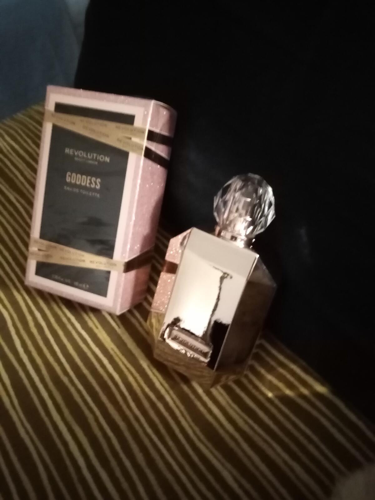 عطر ادکلن گادس رولوشن میکاپ - Goddess Revolution Makeup - بررسی، قیمت و خرید