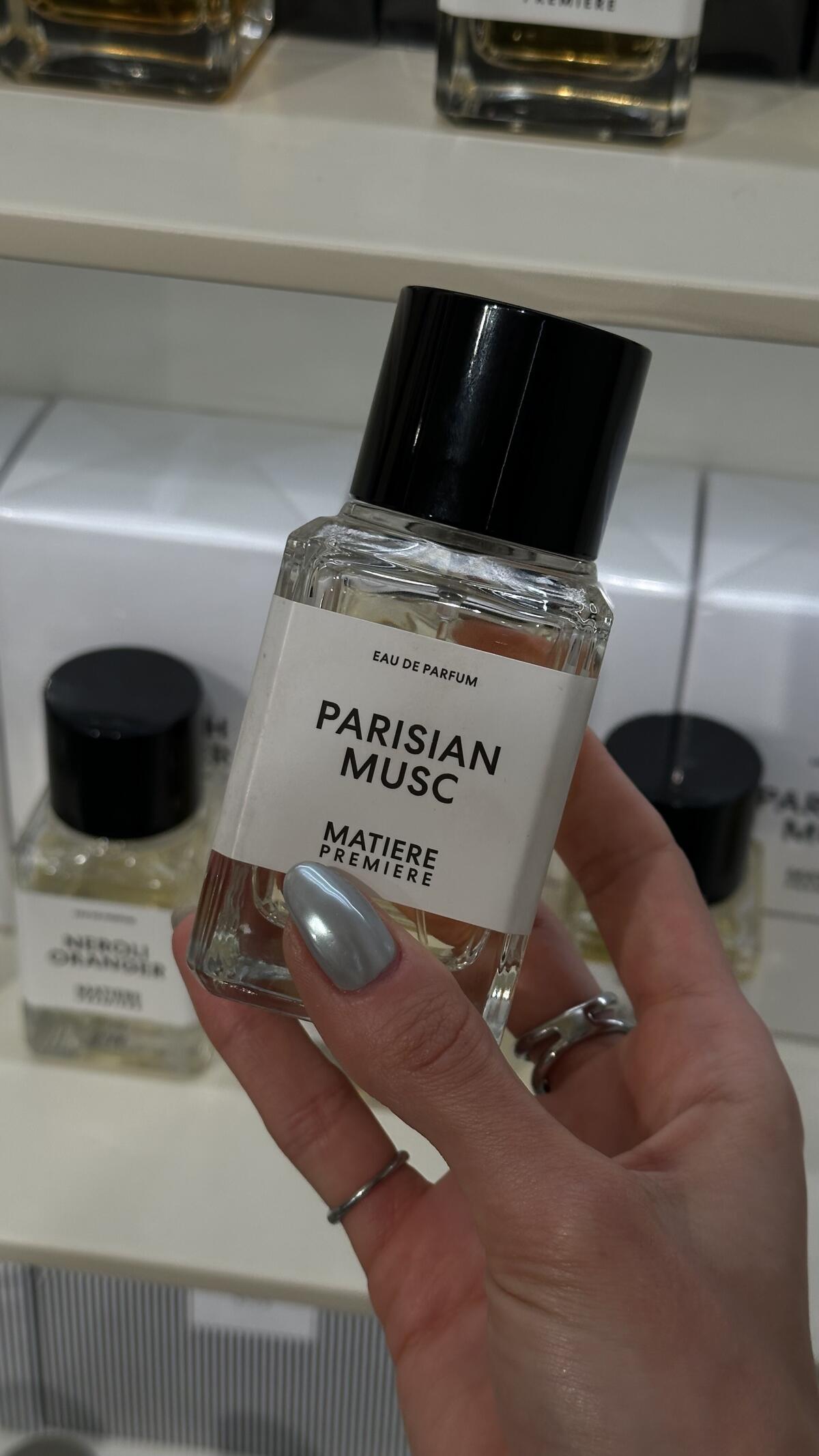 عطر ادکلن پاریزین ماسک مَتیر پِرِمیر - Parisian Musc Matiere Premiere - بررسی، قیمت و خرید