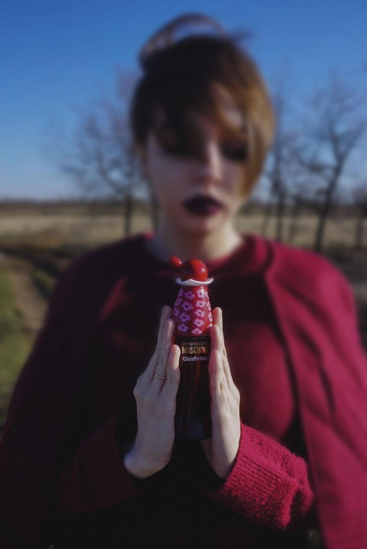 عطر ادکلن چیپ اند شیک شیک پتالز ماسکینو - Cheap & Chic Chic Petals Moschino - بررسی، قیمت و خرید