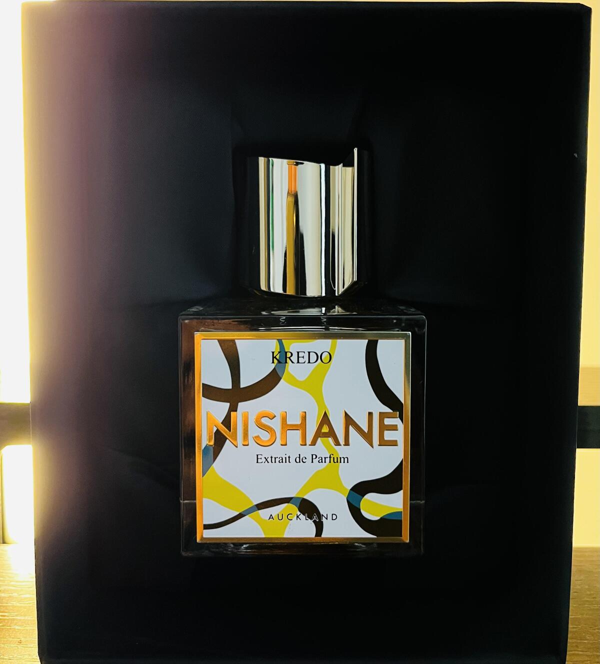 عطر ادکلن کِرِدو نیشانه - Kredo Nishane - بررسی، قیمت و خرید