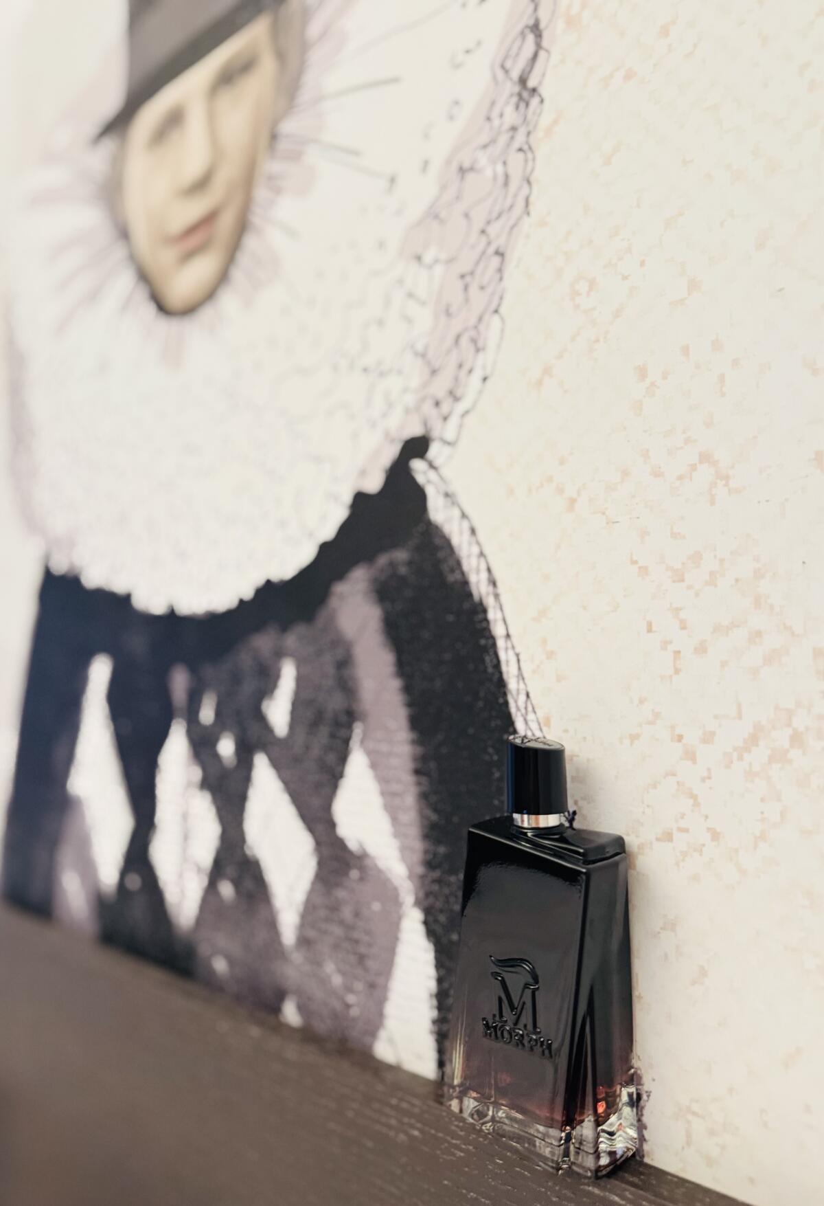 عطر ادکلن ای ۲۱ مورف - A 21 Morph - بررسی، قیمت و خرید