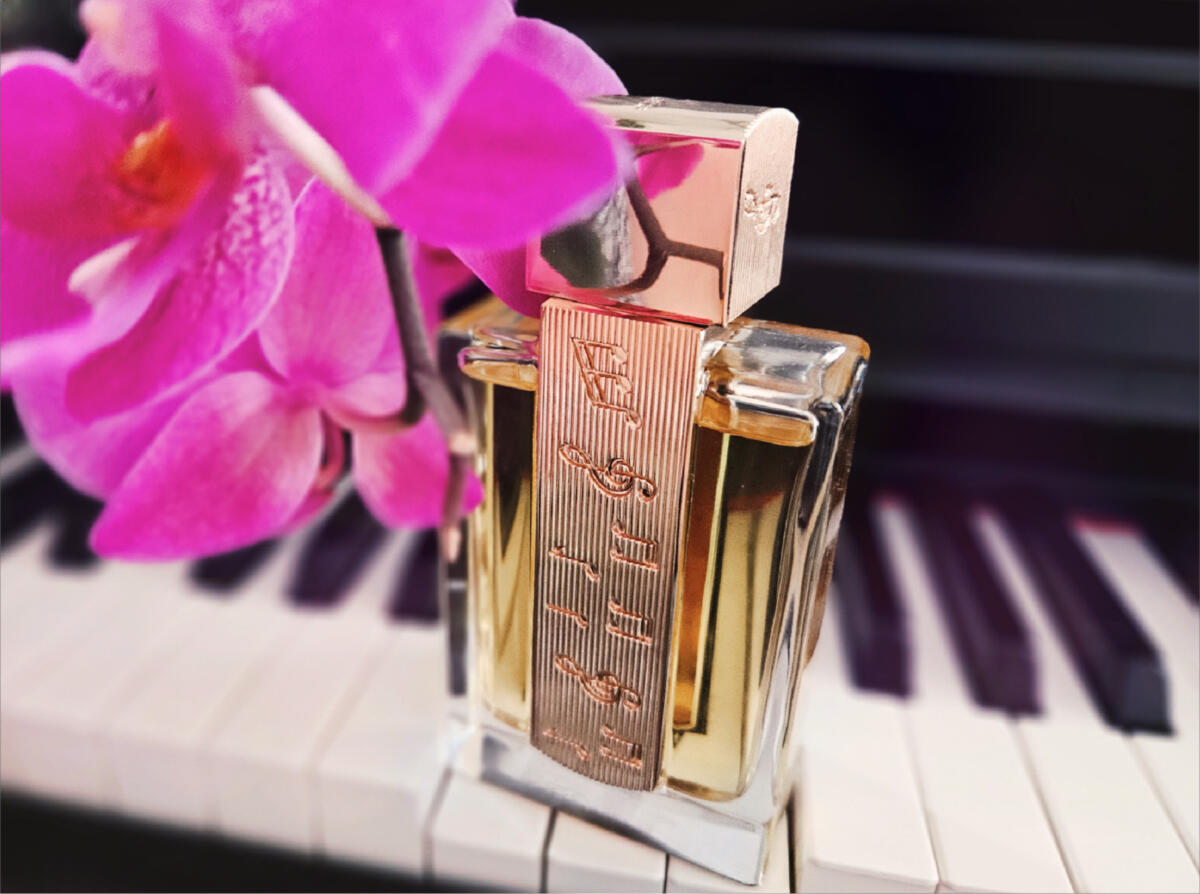 عطر ادکلن انغام لتافا پرفیومز - Angham Lattafa Perfumes - بررسی، قیمت و خرید