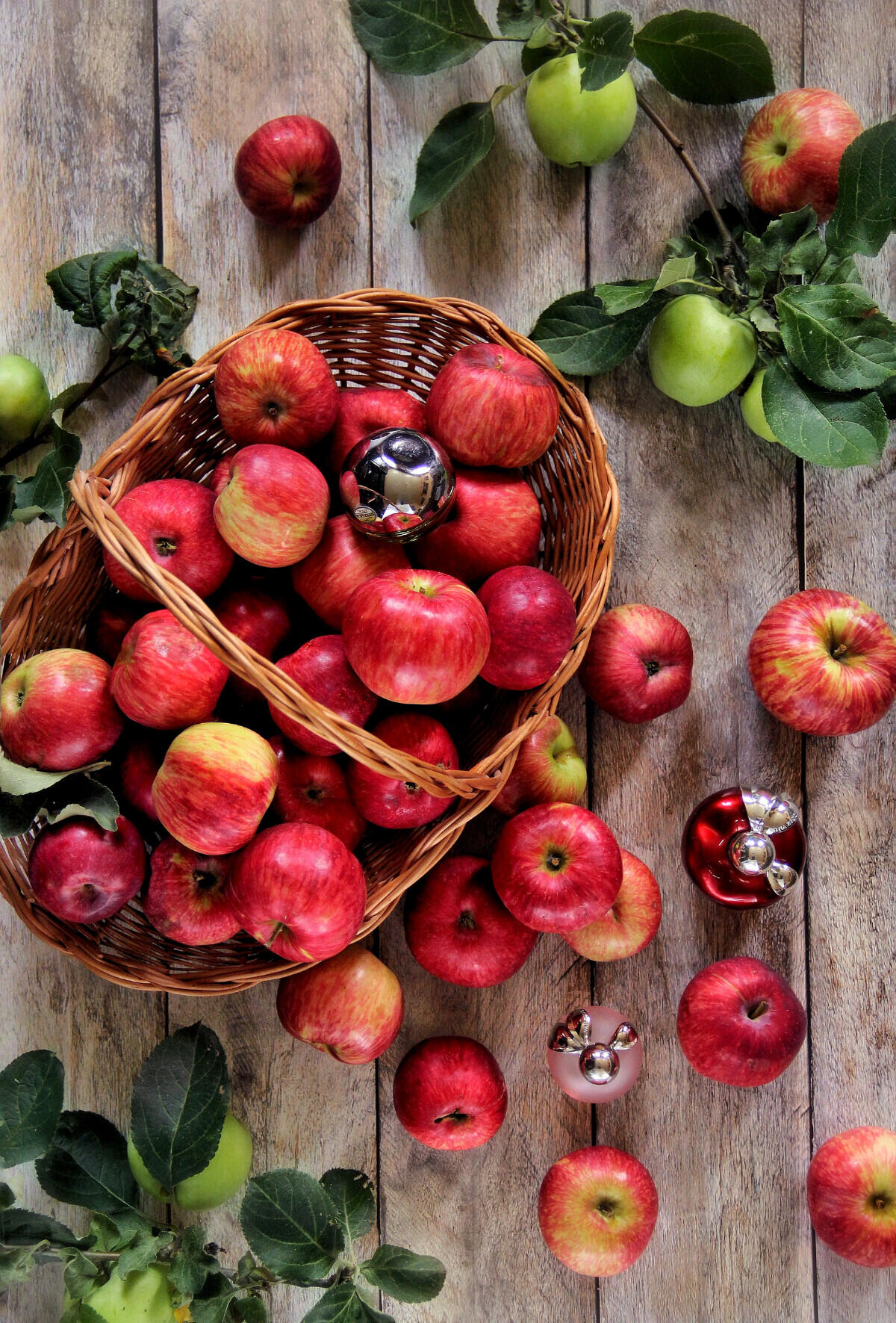 عطر ادکلن نینا لئو نینا ریچی - Nina L’Eau Nina Ricci - بررسی، قیمت و خرید