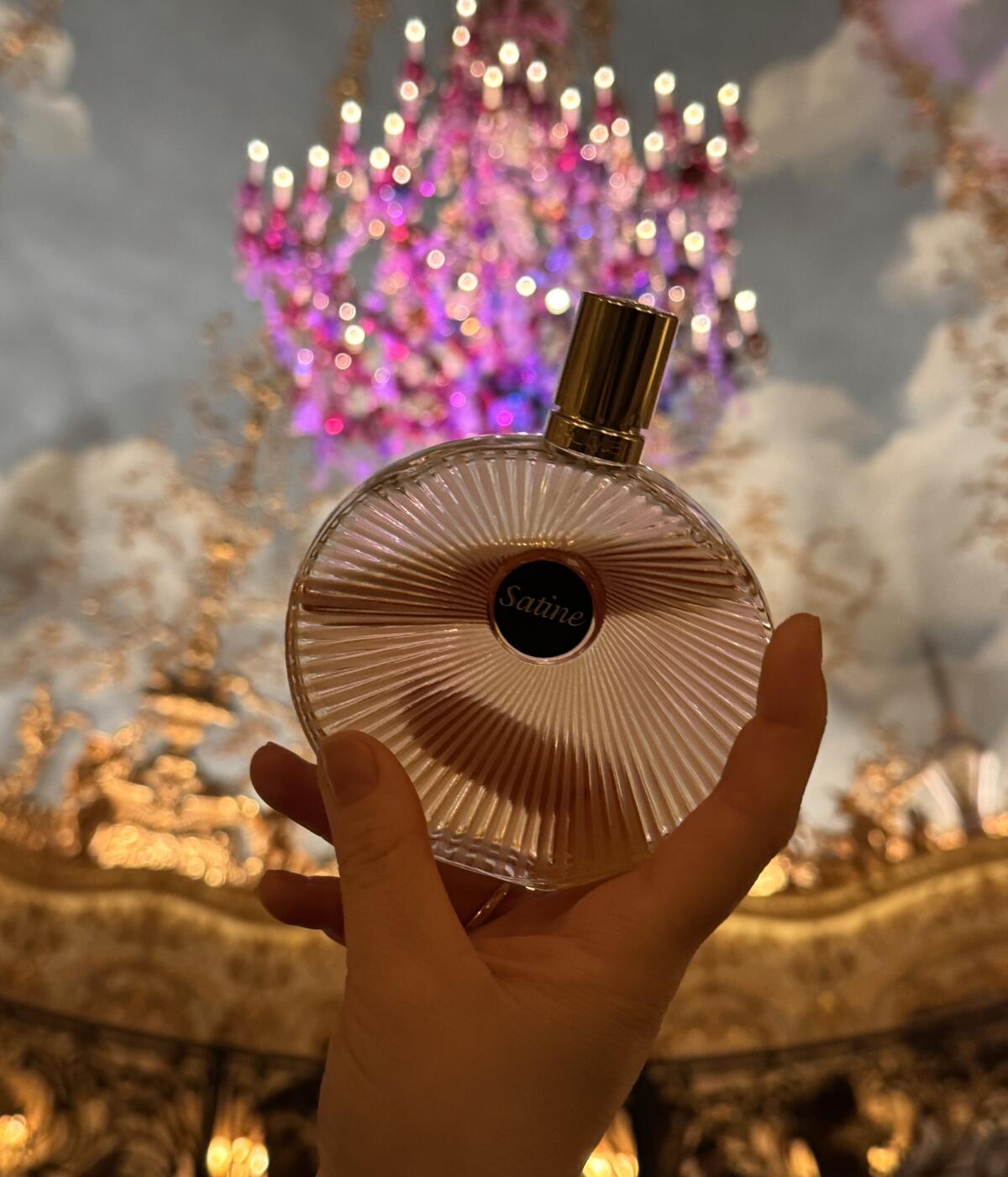 عطر ادکلن سَتین لالیک - Satine Lalique - بررسی، قیمت و خرید