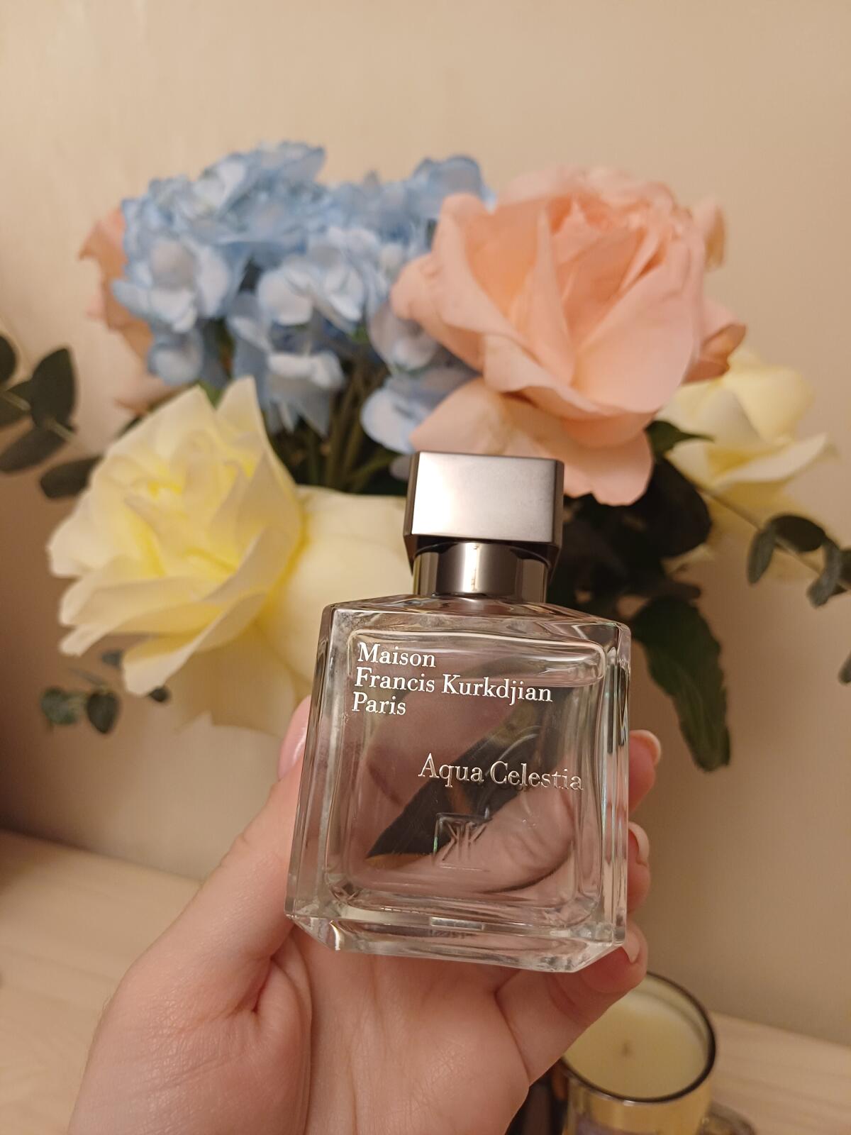 عطر ادکلن آکوا سلستیا میسون فرانسیس کورکجان - Aqua Celestia Maison Francis Kurkdjian - بررسی، قیمت و خرید