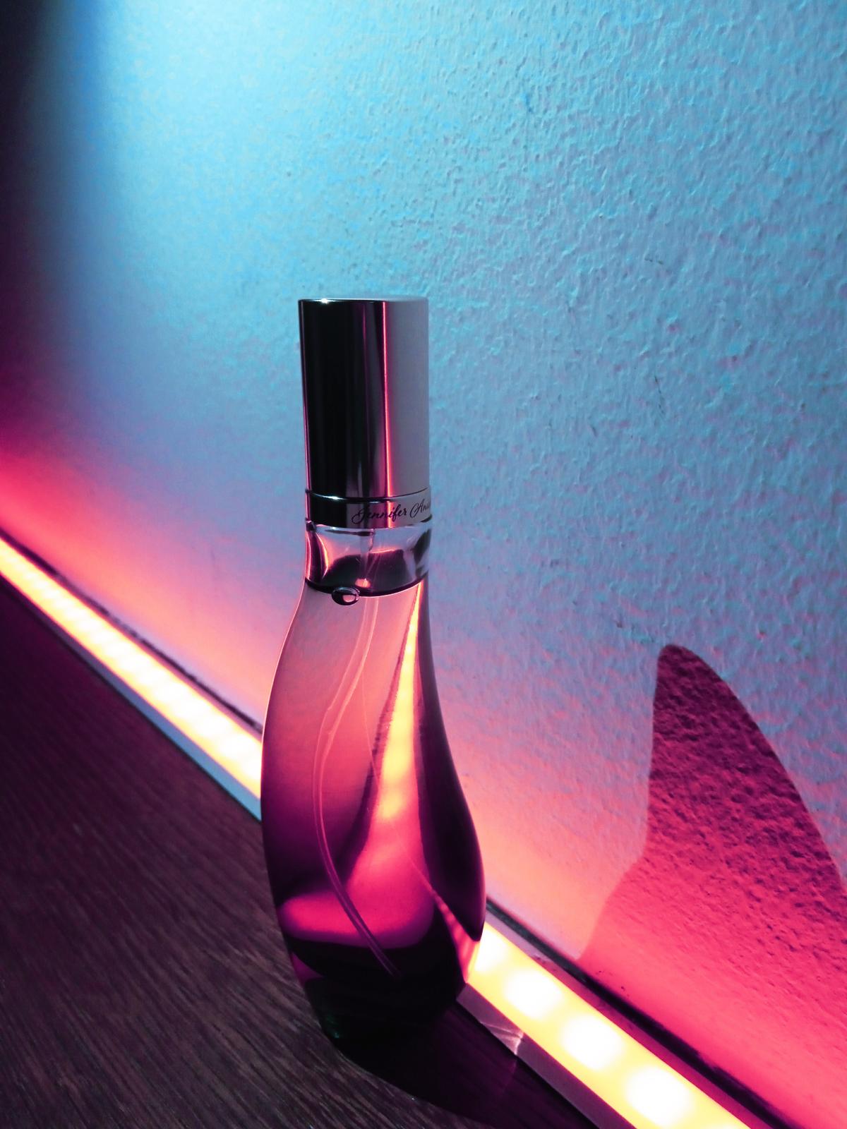 عطر ادکلن چپتر تو جنیفر انیستن - Chapter Two Jennifer Aniston - بررسی، قیمت و خرید