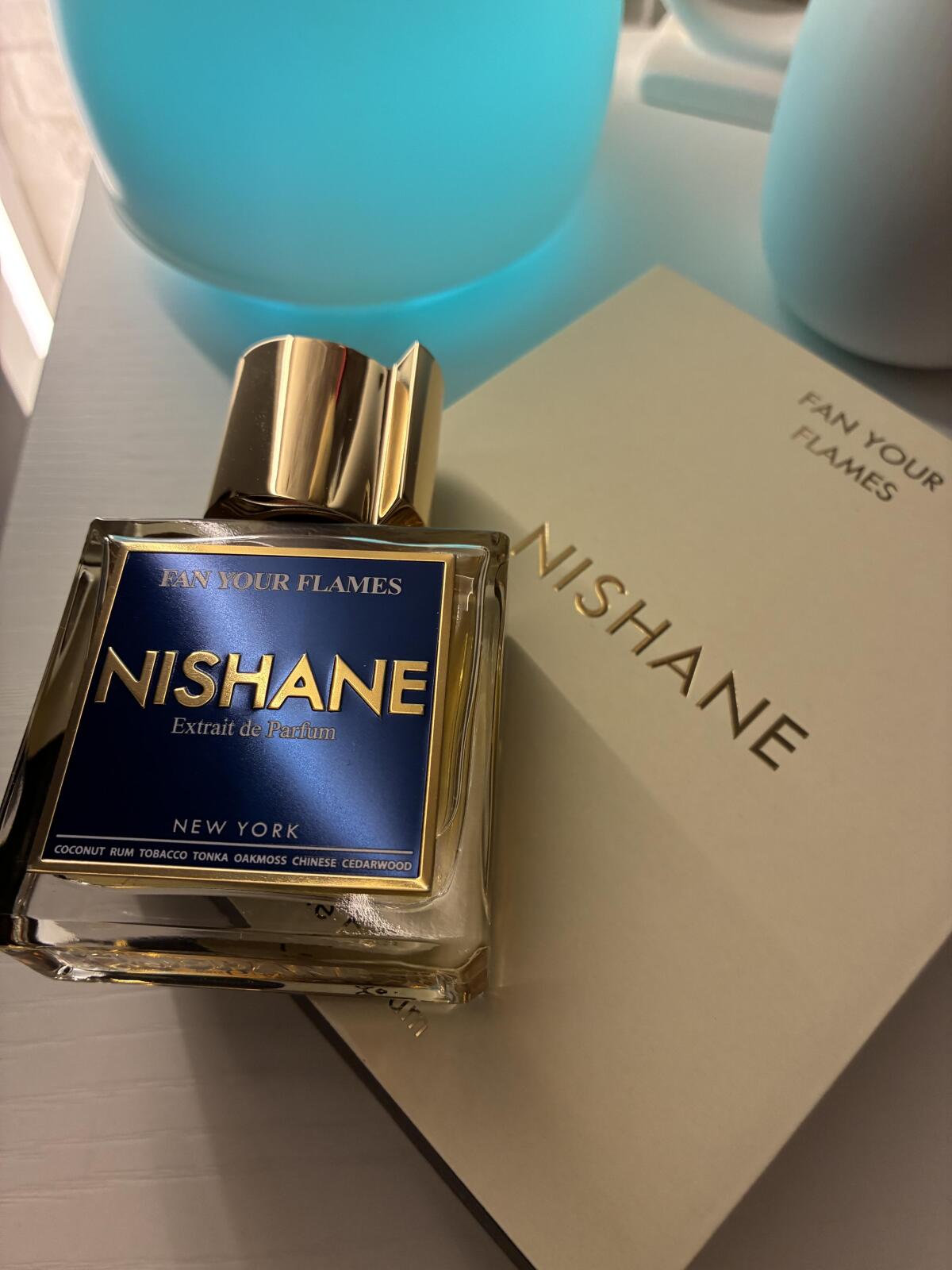 عطر ادکلن فن یور فلیمز نیشانه - Fan Your Flames Nishane - بررسی، قیمت و خرید